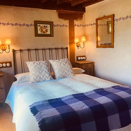 Posada La Trebede Perrozo Extérieur photo