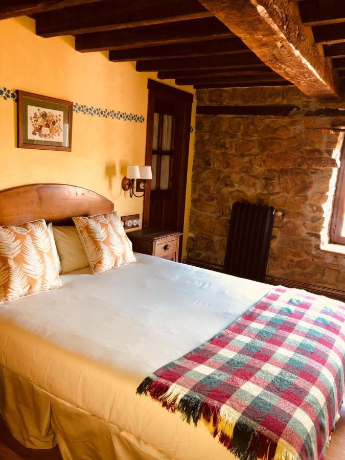 Posada La Trebede Perrozo Extérieur photo