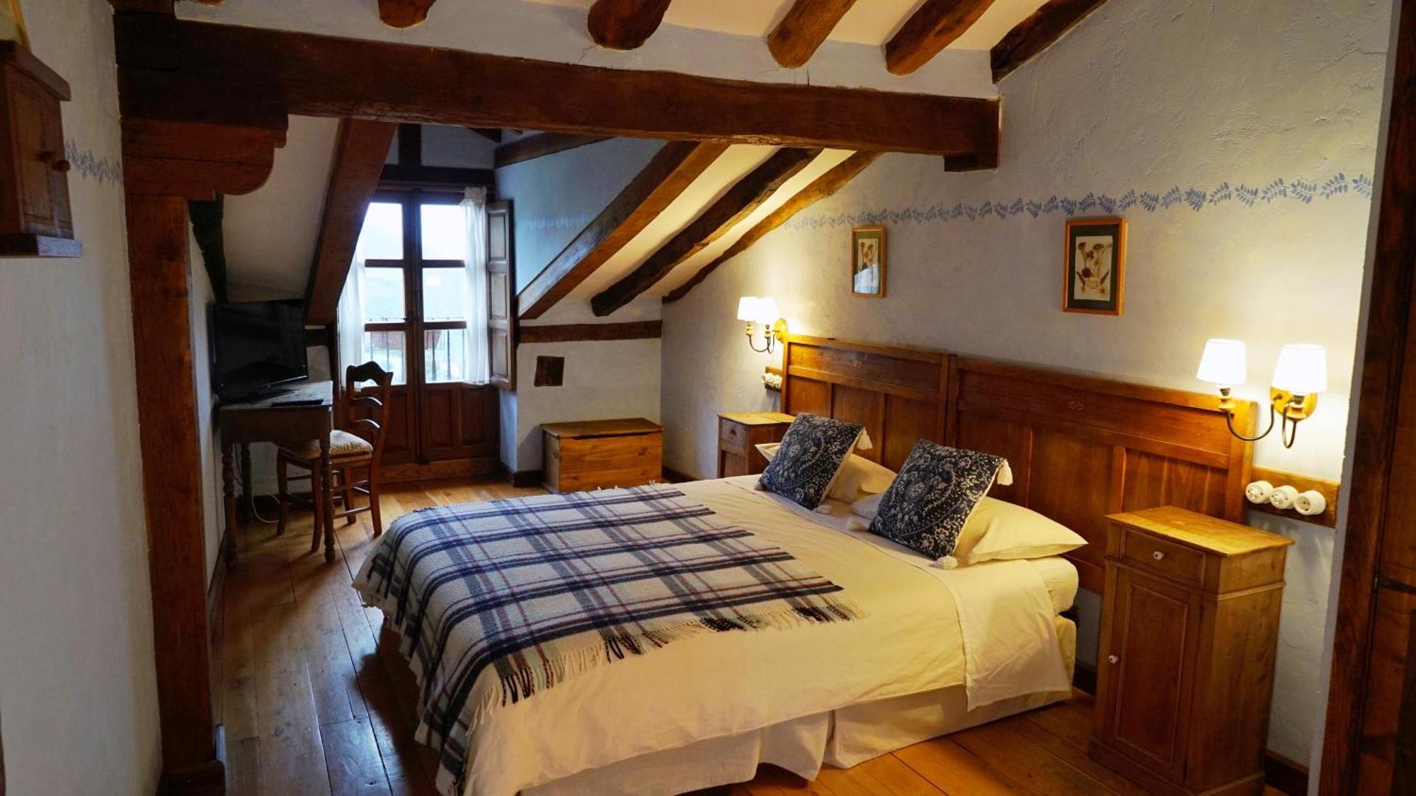 Posada La Trebede Perrozo Extérieur photo