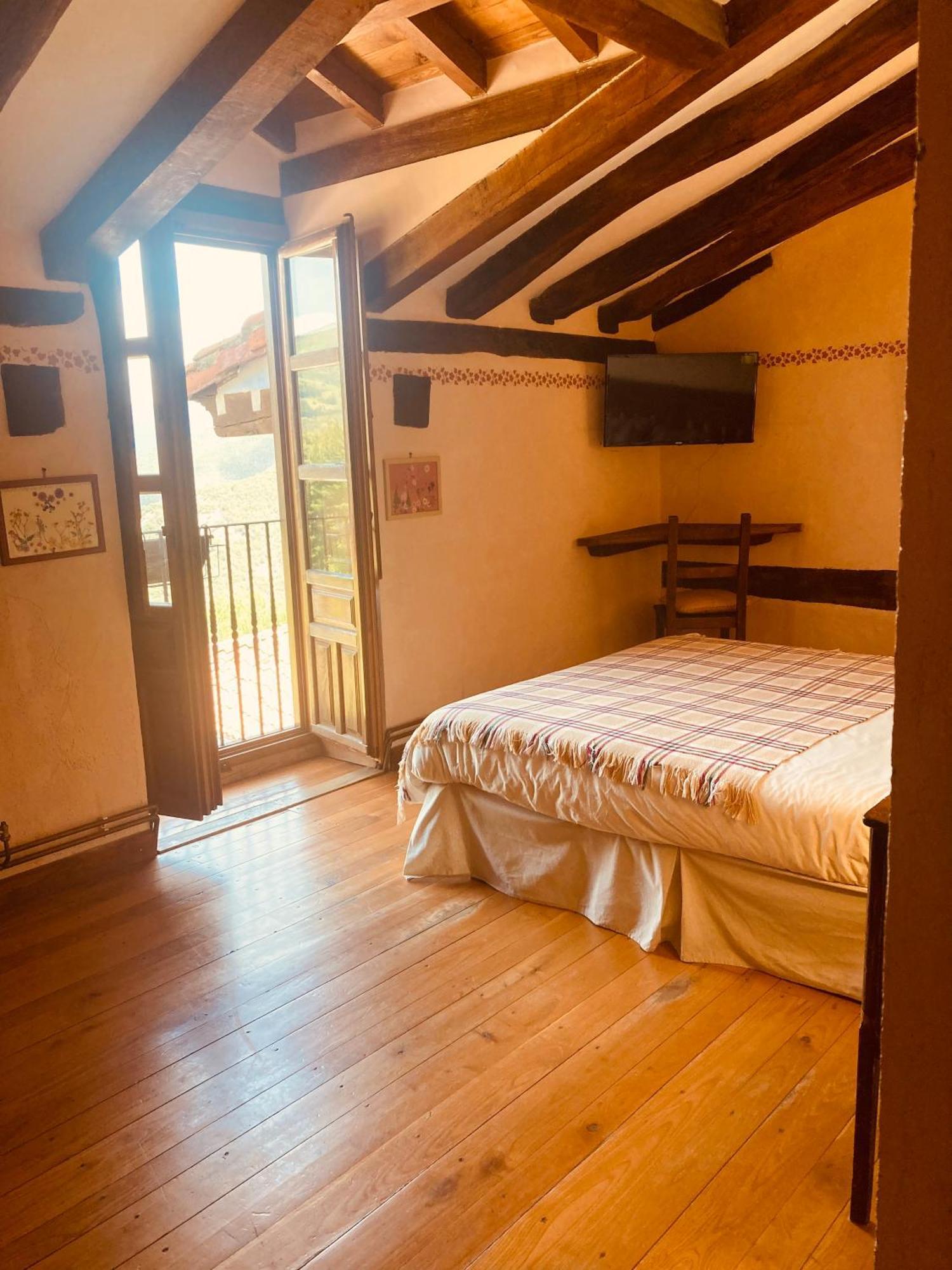 Posada La Trebede Perrozo Extérieur photo