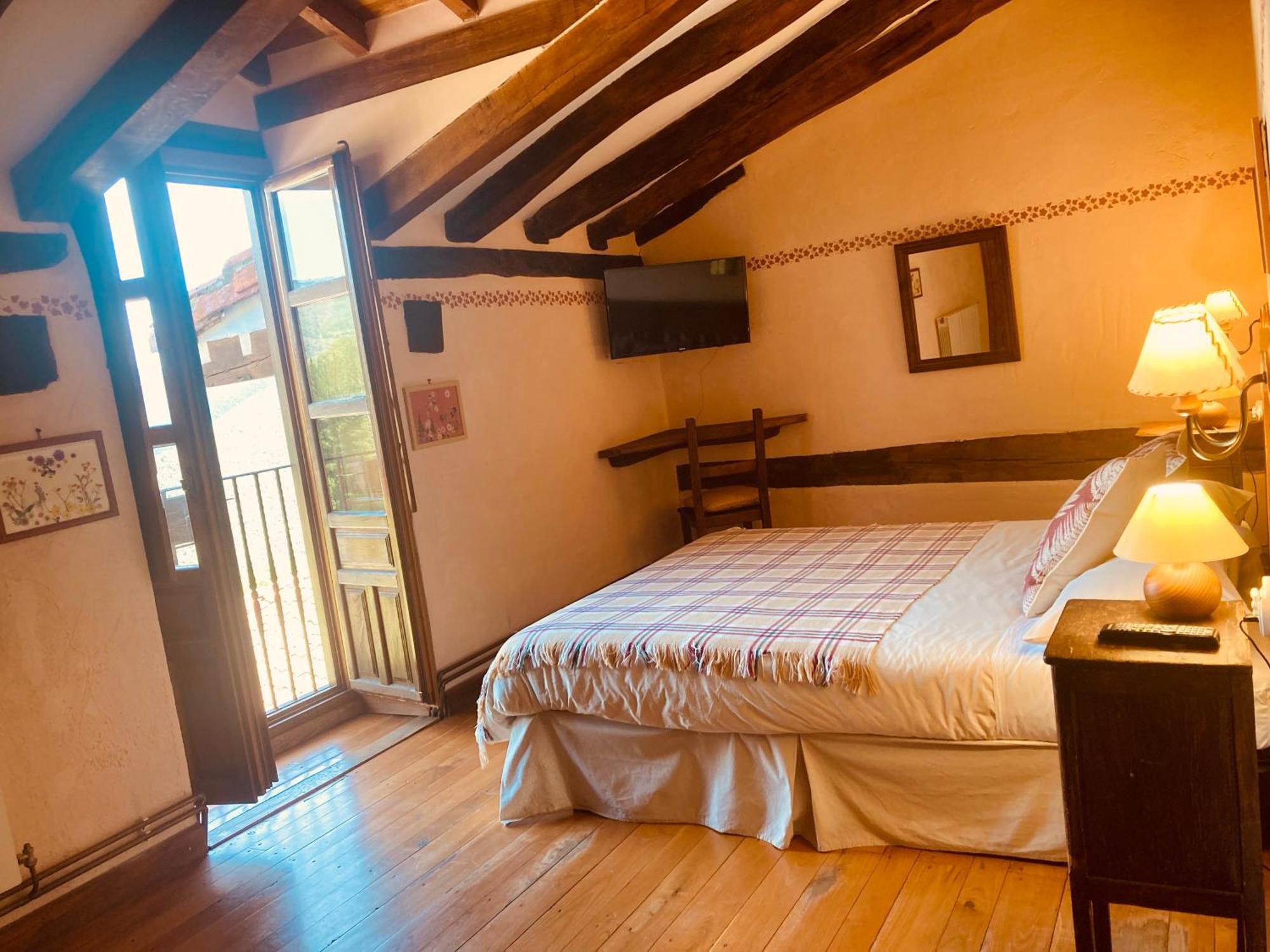 Posada La Trebede Perrozo Extérieur photo
