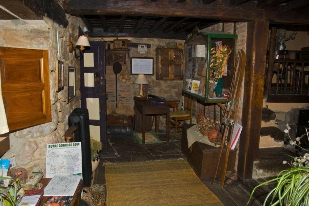 Posada La Trebede Perrozo Extérieur photo